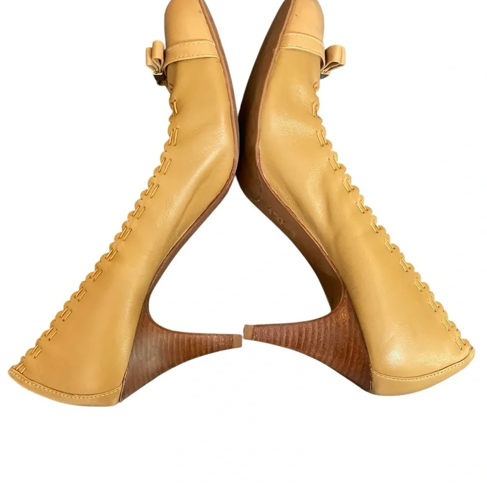 Tory Burch Women's Mustard Wedge Shoes